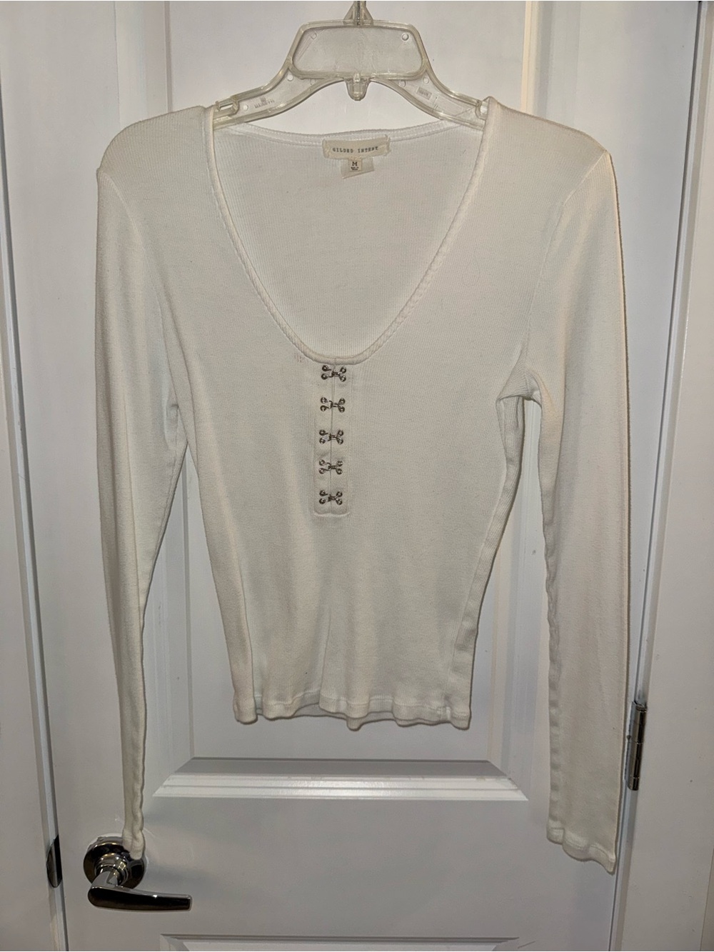 Velvet Heart White Ribbed V-Neck Long Sleeve Top with Hook-and-Loop Detail
